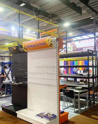 Veletržní expozice HEDA Shelves 1