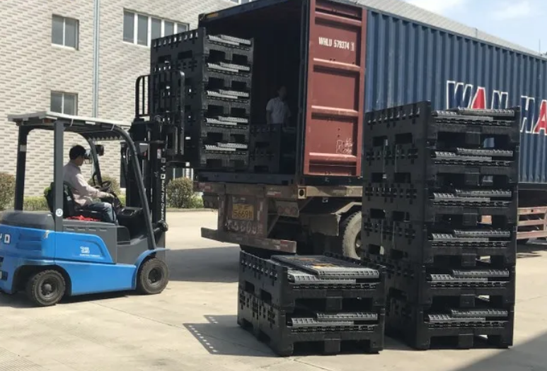 Logistika a nakládka plastových palet